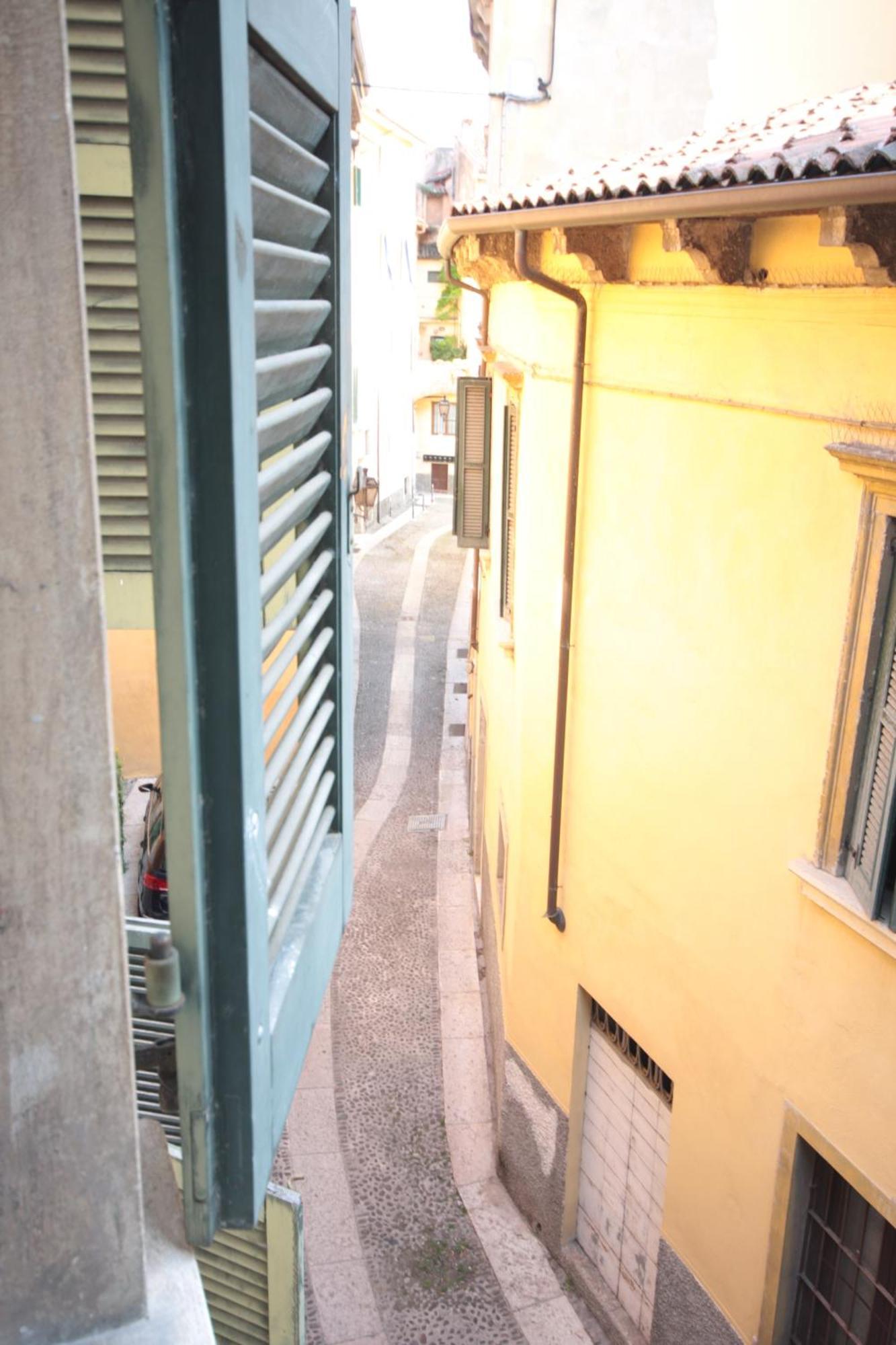 Lo Scalino Apartamento Verona Exterior foto